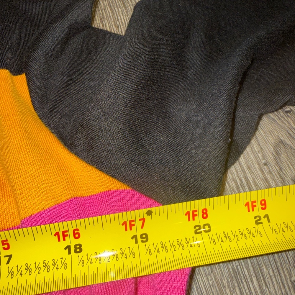 Marine Layer Chevron Large Sweater Pre-Owned - Picture 5 of 7